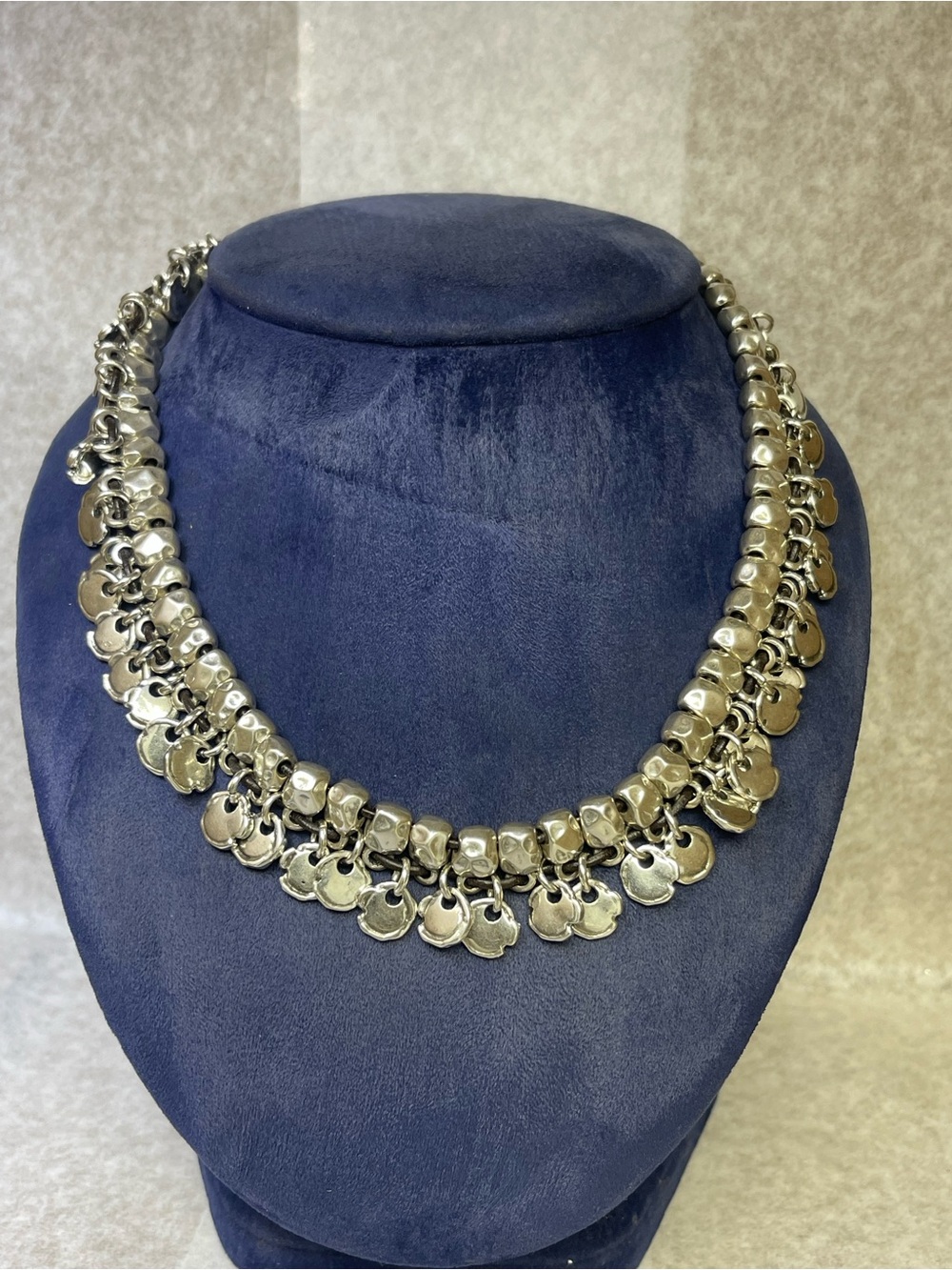 UNO de 50 Silver-Tone Disc Charm Collar Necklace